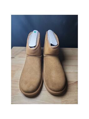 Koolaburra by UGG no box size 8